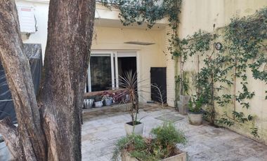Venta Casa 7 amb. San Isidro tribunales. 255m2