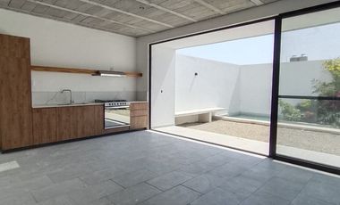 🏡 ¡Casa sola en Burgos, Cuernavaca! Con Rooftop 🌇 $3,700,000🏦