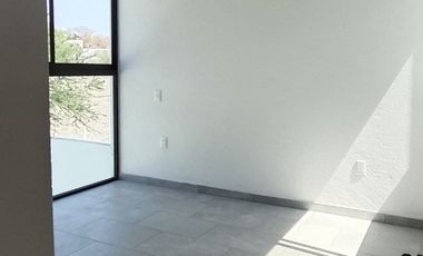 🏡 ¡Casa sola en Burgos, Cuernavaca! Con Rooftop 🌇 $3,700,000🏦