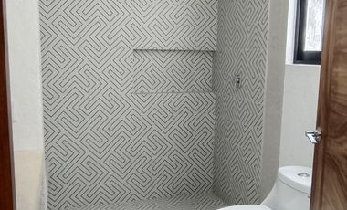 🏡 ¡Casa sola en Burgos, Cuernavaca! Con Rooftop 🌇 $3,700,000🏦