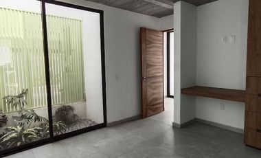 🏡 ¡Casa sola en Burgos, Cuernavaca! Con Rooftop 🌇 $3,700,000🏦