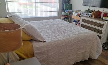 Se arrienda casa dos pisos en  Condominio Barrio Sacramento