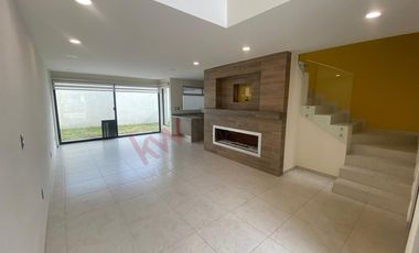 Casa en Renta en Privada con Roof Garden y Diseño Moderno  ¡Tu Nuevo Hogar Te Espera!e