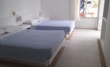 Venta casa club el peñon, en girardot