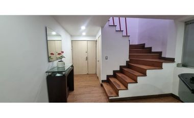 Casa remodelada en venta cerca al marymount