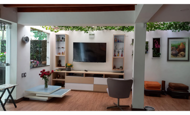 Casa remodelada en venta cerca al marymount