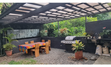 Casa remodelada en venta cerca al marymount