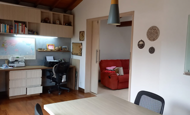 Casa remodelada en venta cerca al marymount