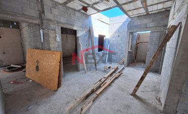 SE VENDE CASA DE 1 PISO EN ARTEAGA