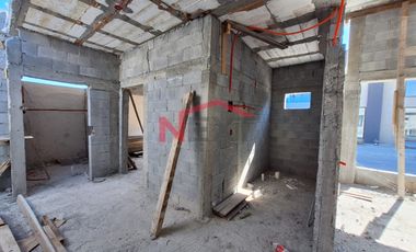 SE VENDE CASA DE 1 PISO EN ARTEAGA