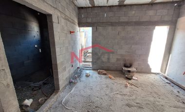 SE VENDE CASA DE 1 PISO EN ARTEAGA
