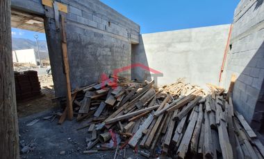 SE VENDE CASA DE 1 PISO EN ARTEAGA