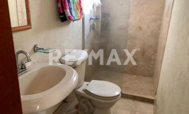 Casa en Renta en Lomas de Santa Anita - (3)