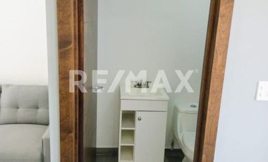 Moderno Estudio en Renta en Col. Maestros - (3)