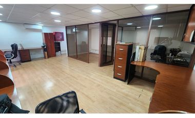 Bodega con Oficina en Renca