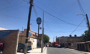 Terreno comercial en renta - (3)
