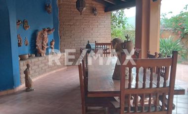CASA EN VENTA ESTILO RUSTICO - (3)