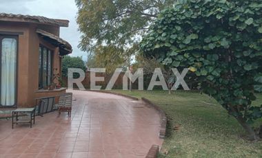 CASA EN VENTA ESTILO RUSTICO - (3)