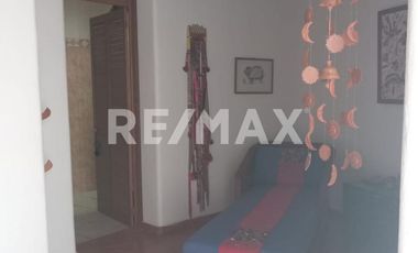 CASA EN VENTA ESTILO RUSTICO - (3)