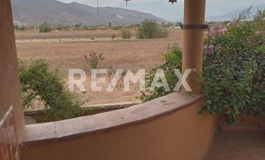 CASA EN VENTA ESTILO RUSTICO - (3)