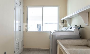 Casa en Venta en Álamos I, Cancún - (3)