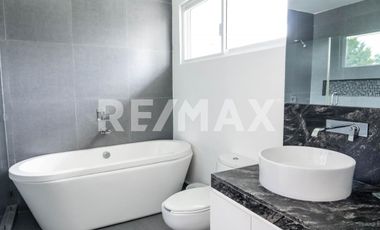 Casa en Venta en Álamos I, Cancún - (3)