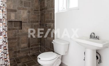 Casa en Venta en Álamos I, Cancún - (3)