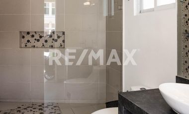 Casa en Venta en Álamos I, Cancún - (3)