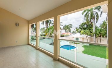 Casa en Venta en Álamos I, Cancún - (3)