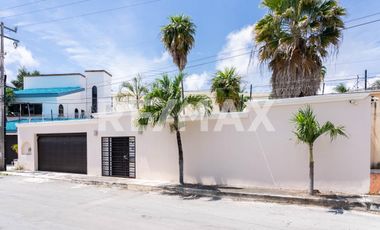 Casa en Venta en Álamos I, Cancún - (3)