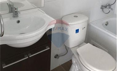 Muy luminoso,full equi 1D/1B, Metro Ecuado y A.Hur