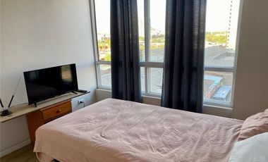 Muy luminoso,full equi 1D/1B, Metro Ecuado y A.Hur