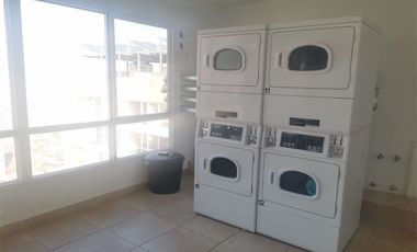 Muy luminoso,full equi 1D/1B, Metro Ecuado y A.Hur