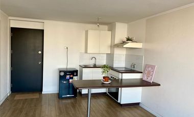 Muy luminoso,full equi 1D/1B, Metro Ecuado y A.Hur