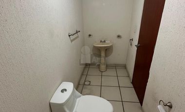 Casa en Renta en  Fracc. Rincón del Campestre LEON, GTO. Atrás a Foro 4 y cerca de Plaza Mayor