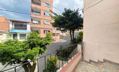 VENTA de CASAS en BELLO