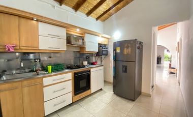 VENTA de CASAS en BELLO