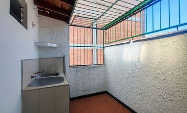 ARRIENDO de CASAS en SABANETA