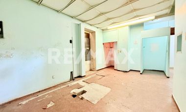 Se vende esquina Comercial en el Centro de Oaxaca - (3)