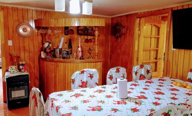 Se vende hermosa casa habitación amoblada con amplio terreno