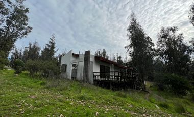 Parcela con moderna casa en Portal San Juan
