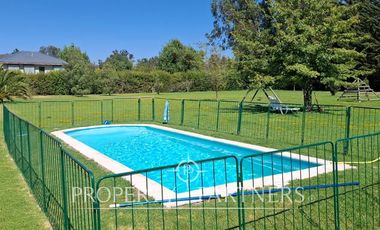 Oportunidad de casa familiar en condominio residencial cercana a colegios