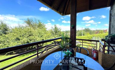 Hermosa propiedad en condominio Lomas del Carmen, con inmejorable vista.