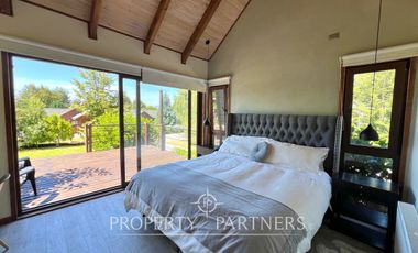 Hermosa casa en exclusivo condominio La Puntilla