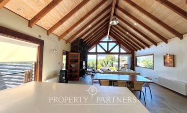 Hermosa casa en exclusivo condominio La Puntilla