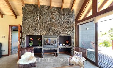 Hermosa casa en exclusivo condominio La Puntilla