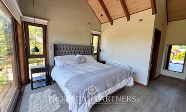 Hermosa casa en exclusivo condominio La Puntilla