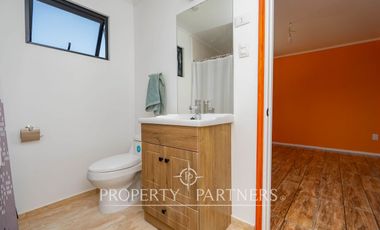 Parcela ubicada en sector de Santa Rita, con 2 viviendas, oportunidad unica!