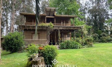 Linda casa sector Manantiales Santo Domingo