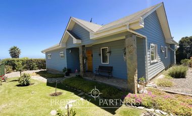 Casa Santo Domingo tradicional con espectacular vista a desembocadura río Maipo